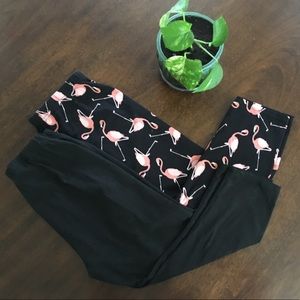 Capri Leggings flamingo and black